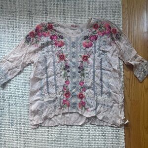 Johnny Was Peach Pink Embroidered Long Sleeve Blouse Small